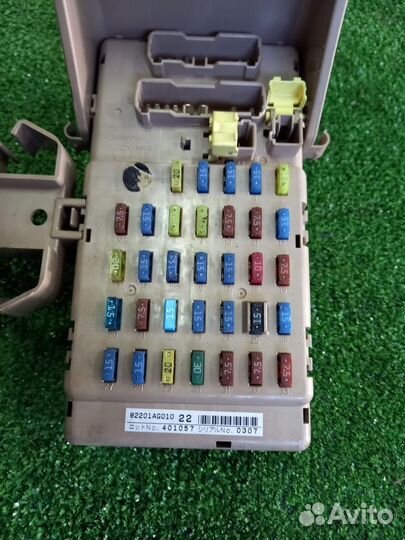 Блок предохранителей Subaru Legacy 2003-2009