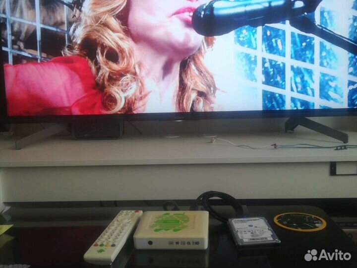 Медиацентр (smart BOX TV android) Ellion TVRoi T1