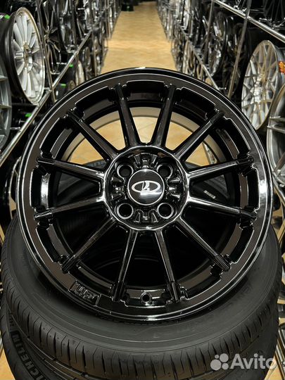 Диски литые R15 4*98 Rays sport LADA