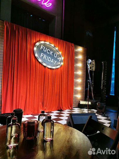 Монтажник декораций