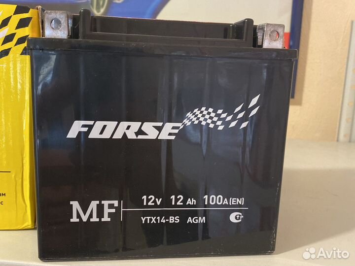 Аккумулятор мото AGM