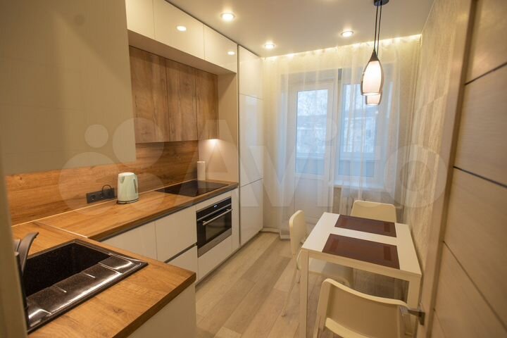 2-к. квартира, 50 м², 3/4 эт.