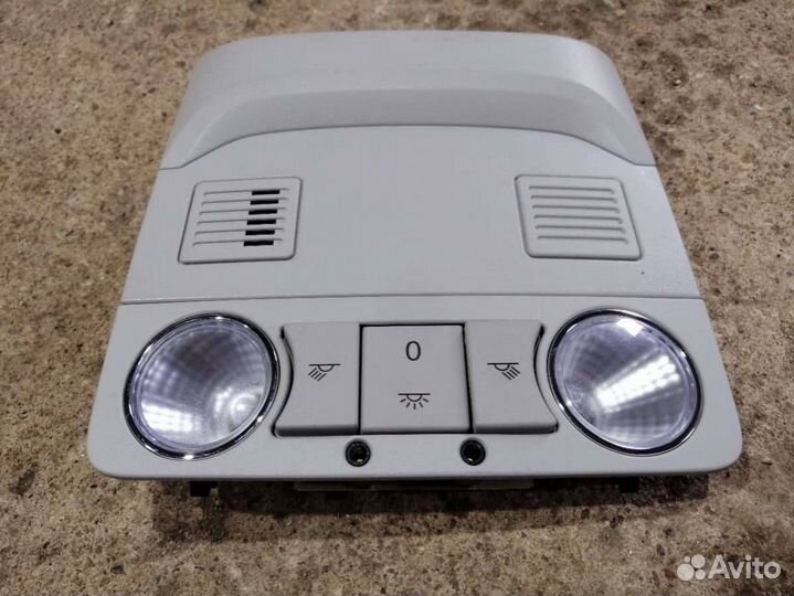 Фонарь салона (плафон) Skoda Superb 2 2012