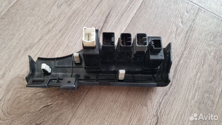 Накладка с кнокпаки Kio Rio 3