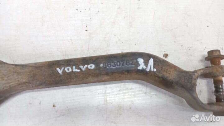 Рычаг задний левый Volvo XC90