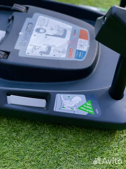 Stokke Izi go base база IsoFix для автолюльки