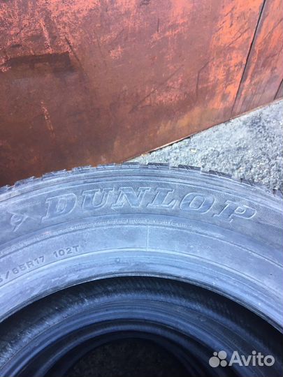 Dunlop SP Winter Ice 02 2.25/65 R17