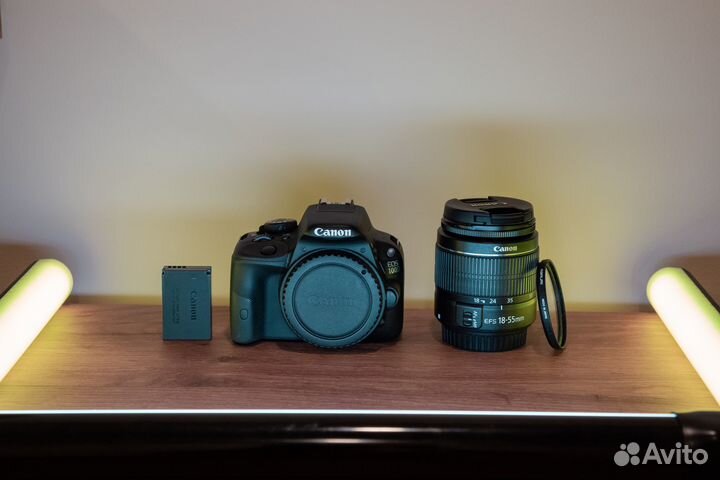 Фотоаппарат Canon 100D + комплект