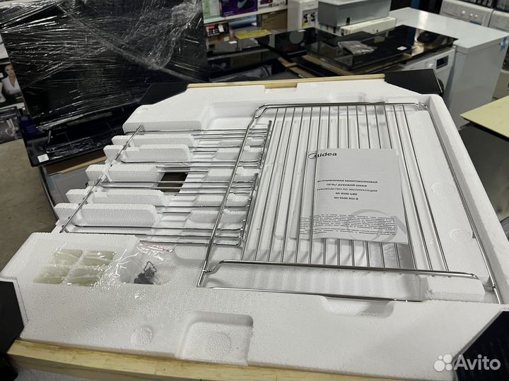 Компактный духовой шкаф c свч Midea mi9500gbx