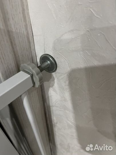 Ворота безопасности для детей и животных