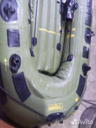 Лодка надувная