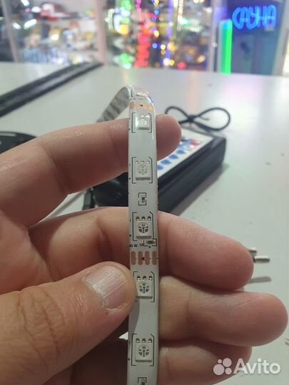 Лента разноцветная 5м с блоком пультом в силиконе