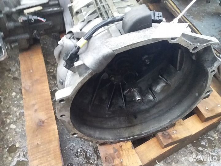 Коробка KIA Sorento 2005 2.5 D кпп механика