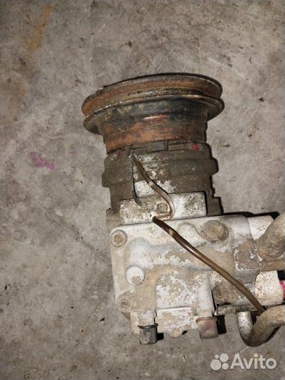 Компрессор кондиционера Toyota Surf VZN130 3VZ