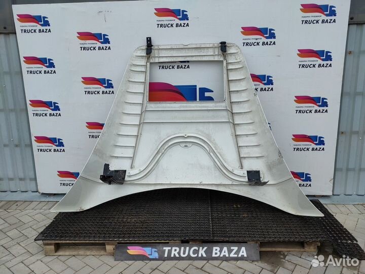 Спойлер кабины верхний Man TGX