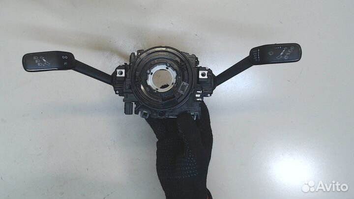 Переключатель поворотов и дворников Volkswagen Gol