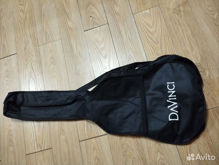 Классическая гитара шестиструнная