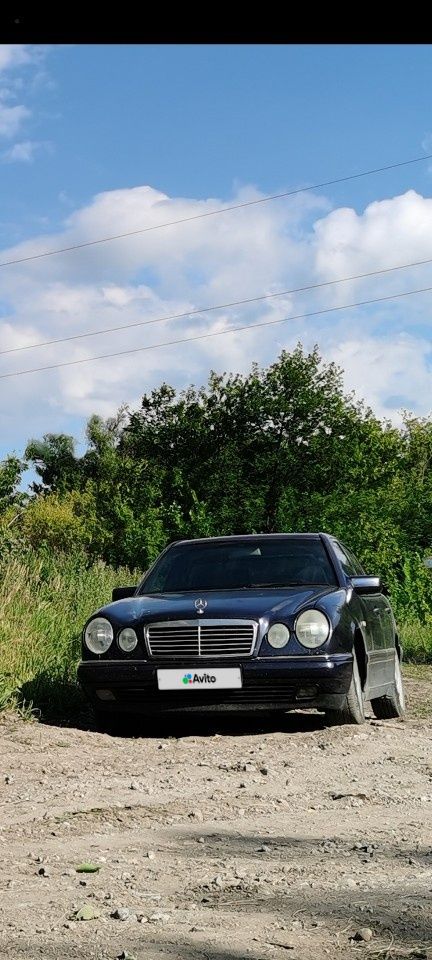 Mercedes-Benz E-класс: фото владельца