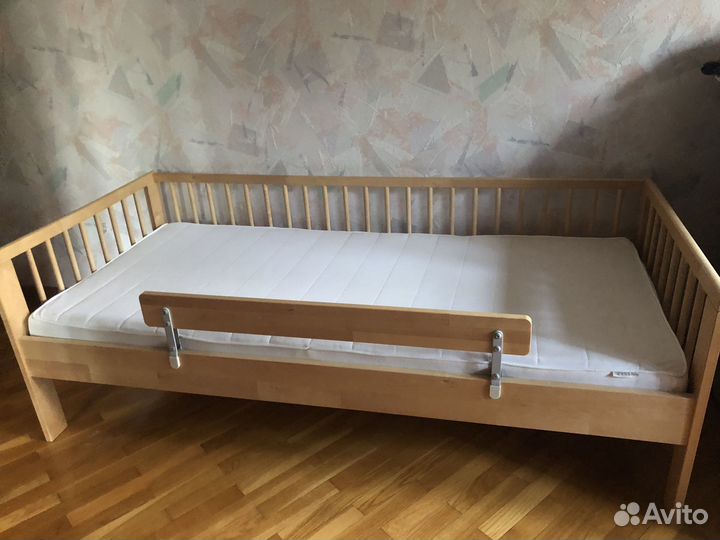 Детская кровать от 3 лет с матрасом
