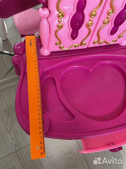 Туалетный столик с зеркалом детский