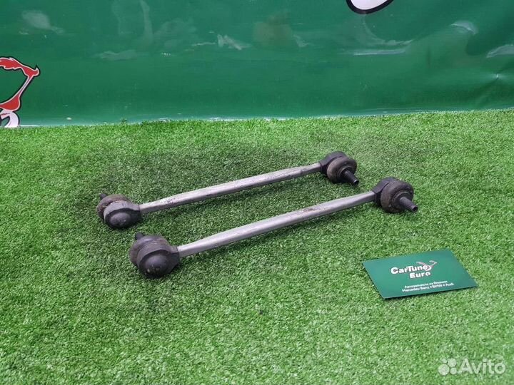 Стойки стабилизатора передние Audi A1 8X caxa 2011
