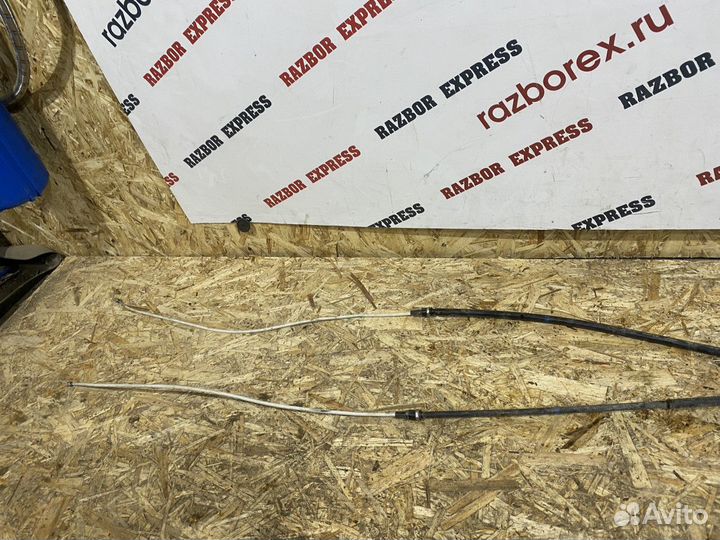 Трос ручника левый правый Skoda Octavia A7 MK3