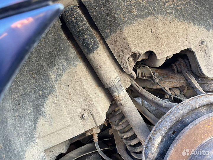 Мерседес W203 C200 задний амортизатор