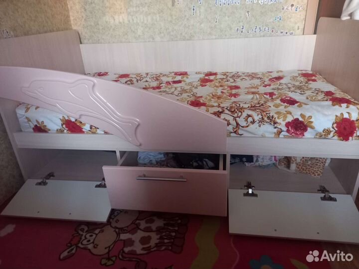 Продаётся детская кровать 