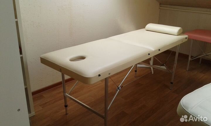 Массажные столы DFC