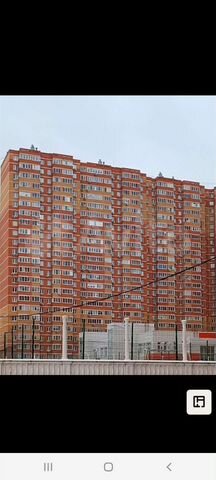 2-к. квартира, 47 м², 10/25 эт.