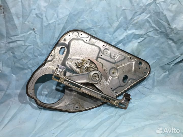 Стеклоподъемник левый правый передний задний Focus