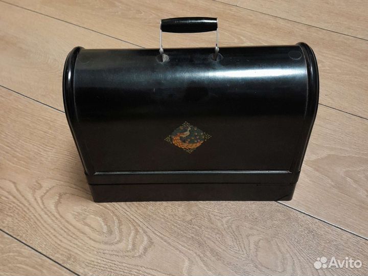 Детская швейная машина СССР