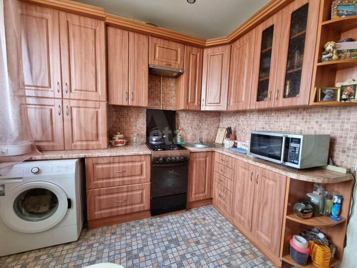 3-к. квартира, 61 м², 2/3 эт.