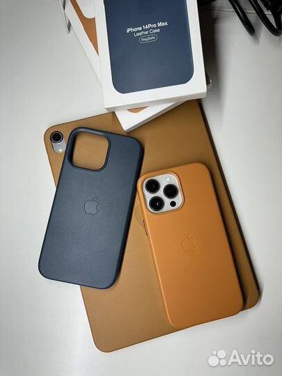 Чехол кожанный на iPhone 14 pro / 14 pro max