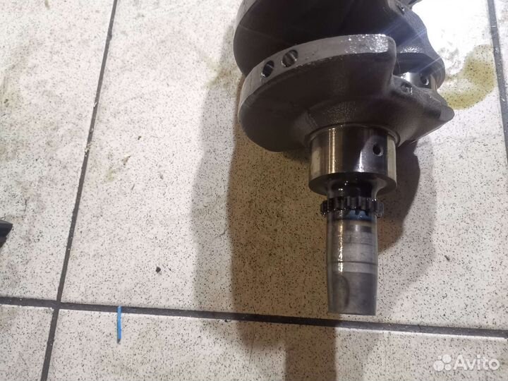 Коленвал Arctic Cat Bearcat Z1