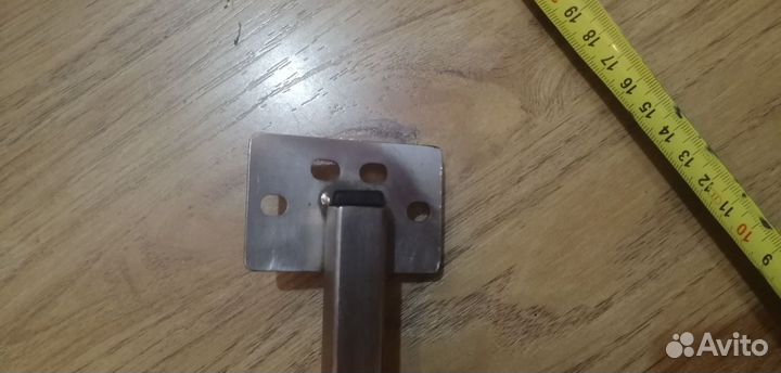 Держатель датчика эхолота