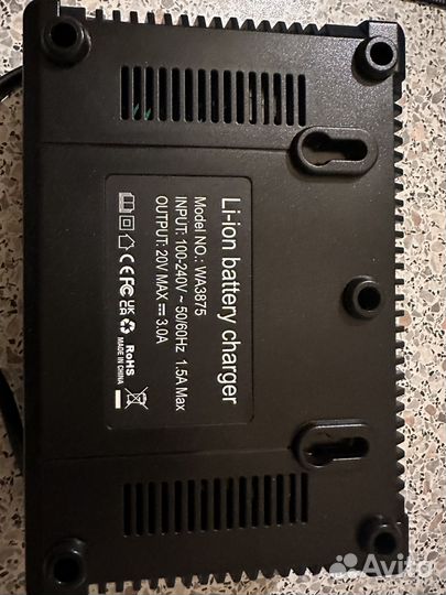 Зарядное устройство WA 3875