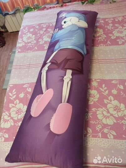 Подушка дакимакура