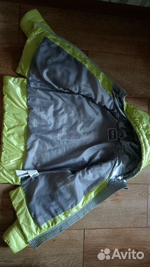 Куртка на девочку 140