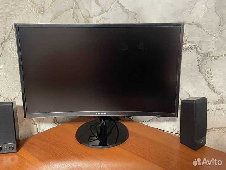 Продаю монитор samsung