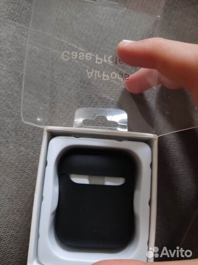 Чехлы для airpods
