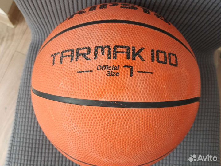 Баскетбольный мяч