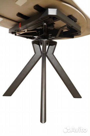 Стол круглый раздвижной из камня