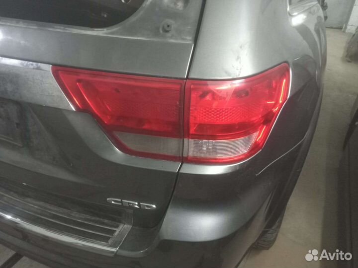 Крышка багажника Jeep grand Cherokee wk2.2012