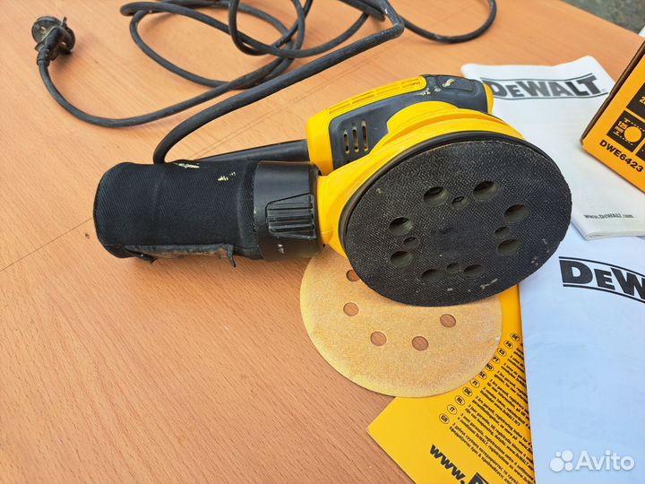 Шлифмашинка Шлифмашина dewalt dwe6423 Кейс