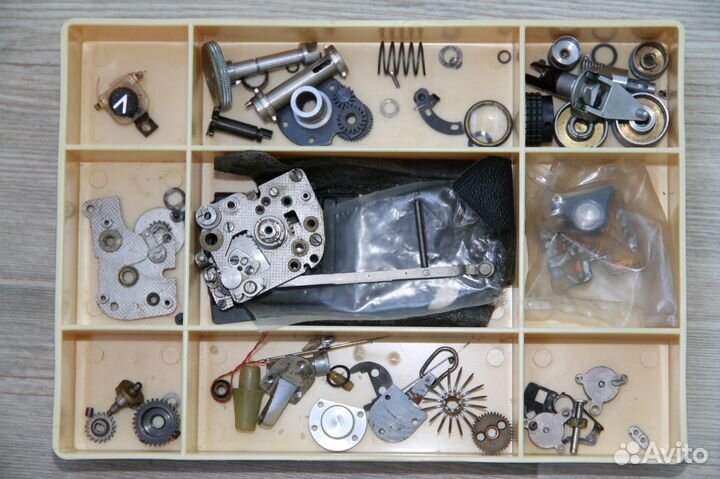 Запчасти к фотоаппаратам Зенит