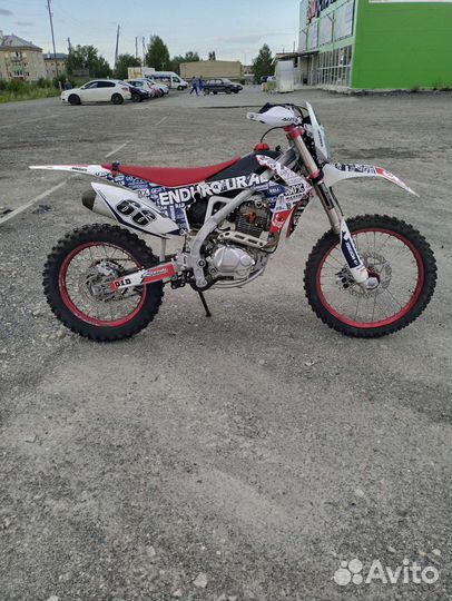 Motoland XL250B