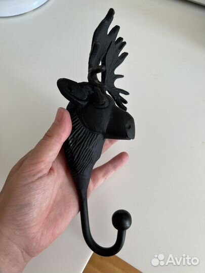 Крючки вешалки