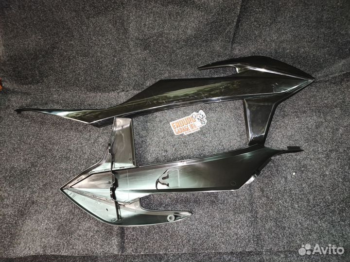 Пластик бака левый + правый KTM 19-22