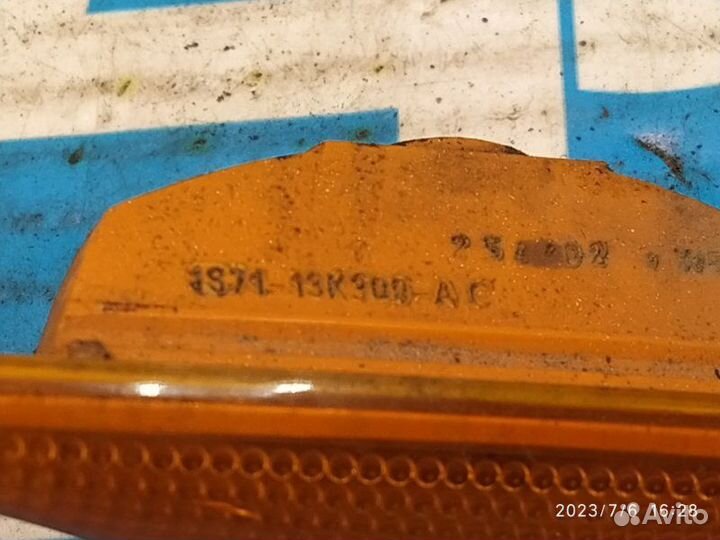 Повторитель поворота Ford Mondeo 00-07